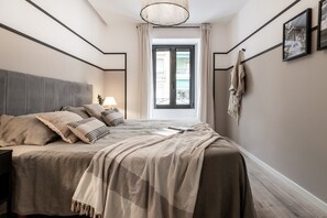 1 bedroom, iron/ironing board, WiFi, bed sheets - Lince - 1 bedroom in Arapiles (Madrid)