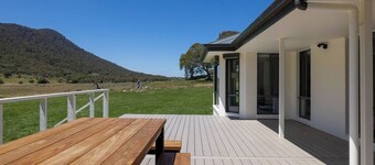 Wombat Creek Homestead Crackenback - 17 acres in the heart of the Alpine Way