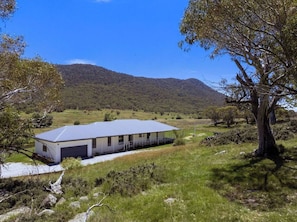 Exterior - Wombat Creek Homestead Crackenback - 17 acres in the heart of the Alpine Way (Crackenback)