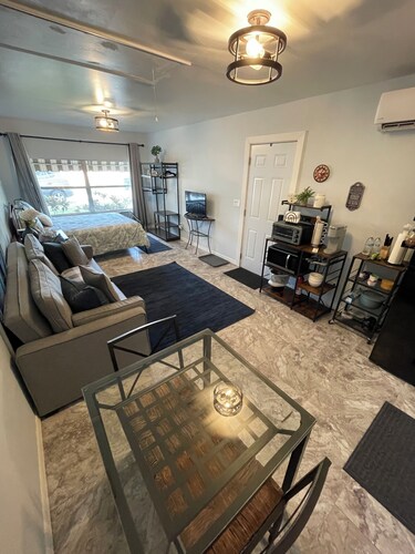 Cozy Studio, near Raymond James Stadium