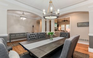Dining - Firefly Landing - Relax in style in Big Canoe! (Jasper)