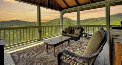 Hot Tub Soaks, Sunroom Sips, Majestic Mountain Gazes & S'mores by Starlight - Fireside Bluff