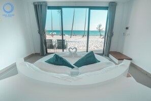 Bungalow, Sea View | 1 bedroom, premium bedding, in-room safe, desk - Luna Resort Koh Rong (Koh Rong)