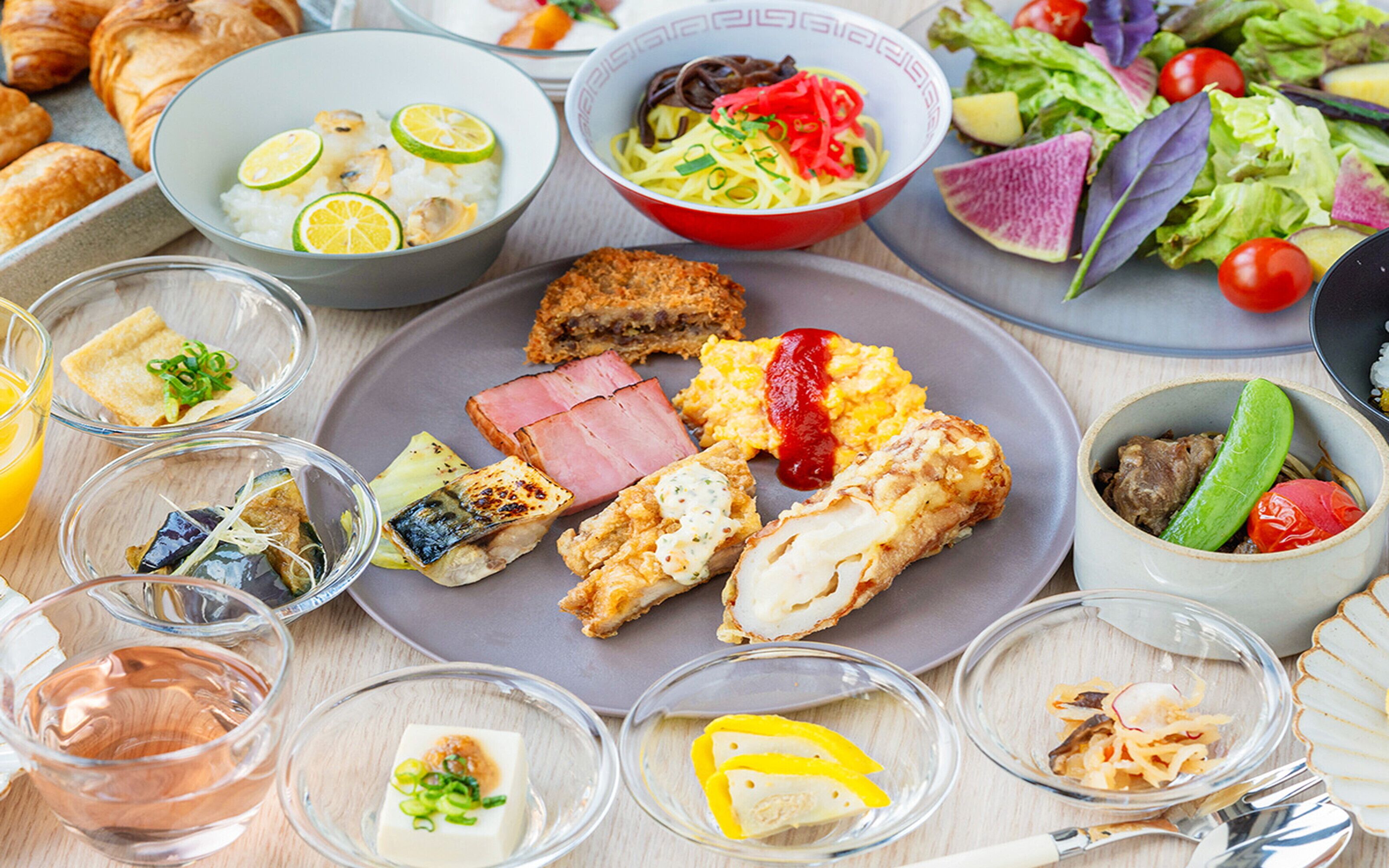 每日供应自助式早餐（需付费）