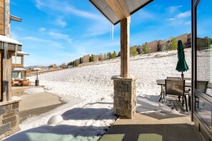 Outdoor dining - Granby Ranch Getaway! Ski, Bike, Swim! Great for large groups! (Granby)