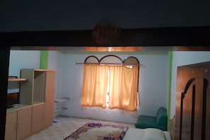 Wi-Fi gratis dan seprai linen