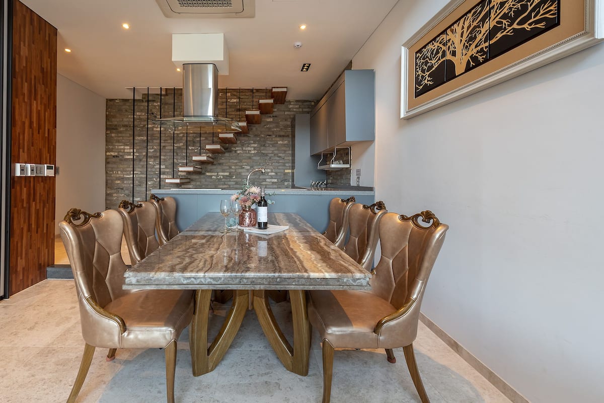 Réfrigérateur dans les aires communes