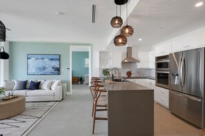 Living area - VIDA Cayman (West Bay)