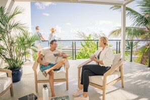 Sun deck