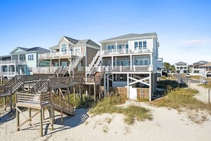 Exterior - Betty Lou's State of Mind at Ocean Isle Beach, hot tub, Ocean Front with amazing views (Ocean Isle Beach)