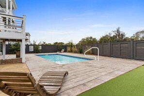 A heated pool - Welcome to the Jungle by Brunswick VR: w/ Pool (Ocean Isle Beach)