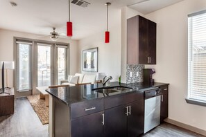 Apartment | 1 bedroom - Kasa 1BD With Views of Reunion Tower Dallas (Dallas)