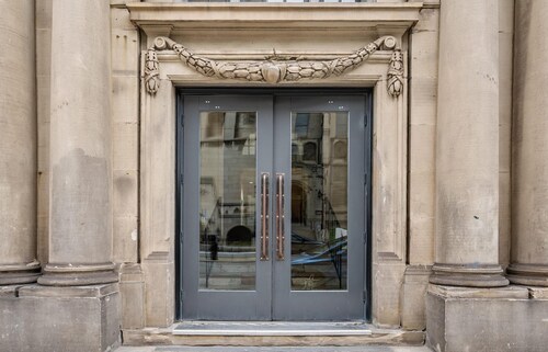 Kasa Family Space Historic Ymca The Maverick