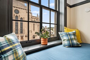 Apartment - Kasa See a Show at Kelly Strayhorn Theater The Maverick (Pittsburgh)