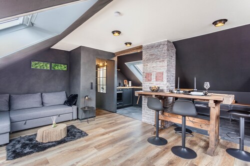 Apartment 'Industrial' with Wi-Fi