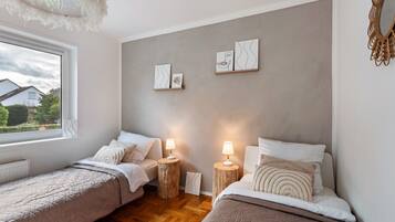 2 sovrum, strykjärn/strykbräda, gratis wi-fi och sängkläder