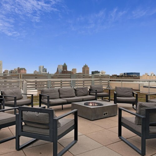 Kasa Relax With the Family in Westown Neighborhood Milwaukee