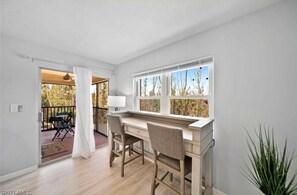 1 bedroom - Day Dream in Iona With 1 Bedrooms and 1 Bathrooms (Fort Myers)