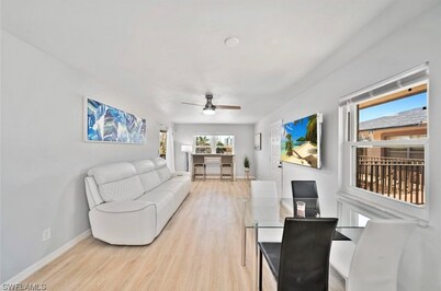 Day Dream in Iona With 1 Bedrooms and 1 Bathrooms