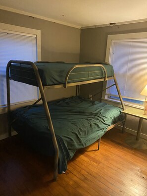 2 bedrooms, bed sheets