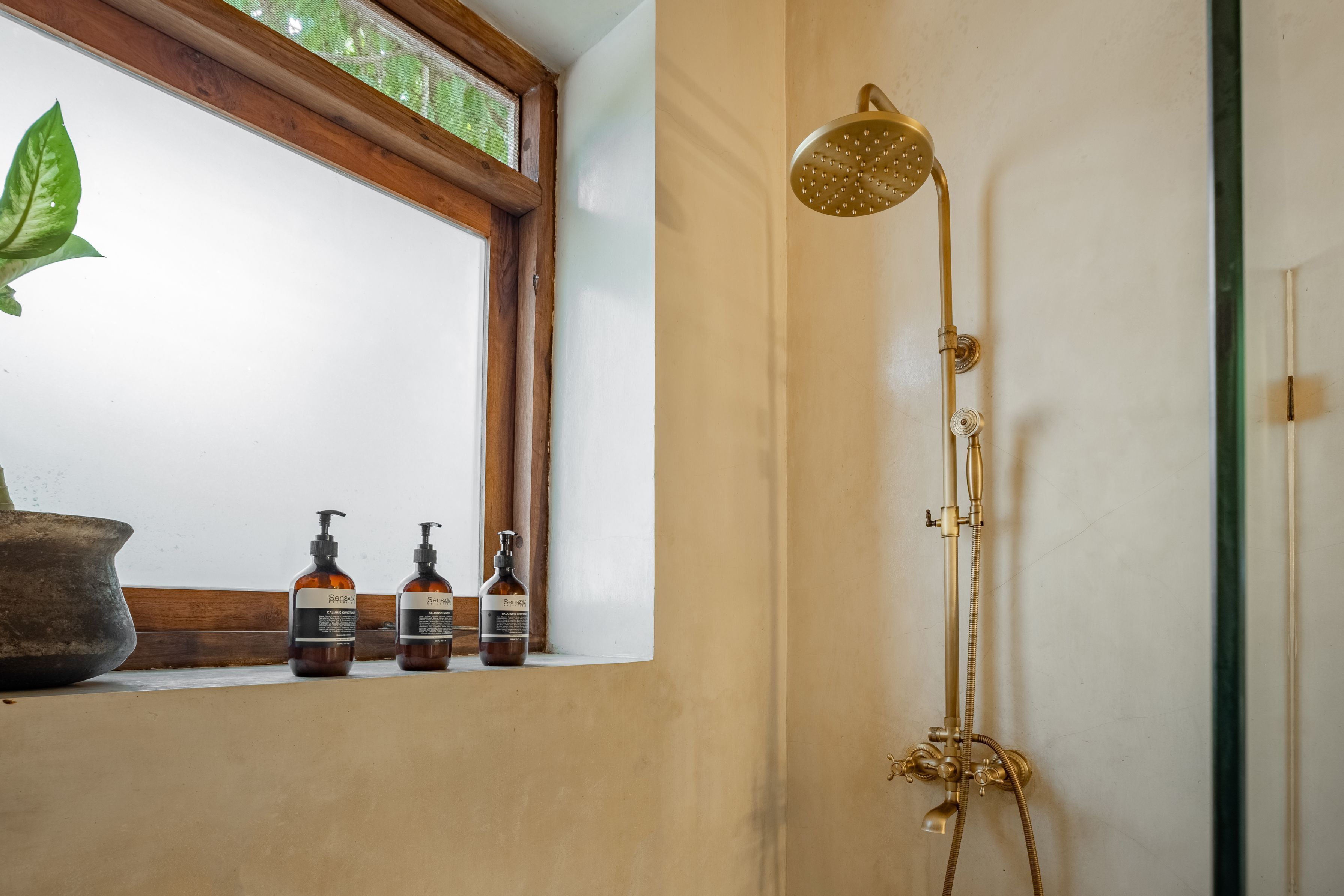 Villa, 1 habitación | Baño | Ducha, artículos de higiene personal gratuitos y secador de pelo