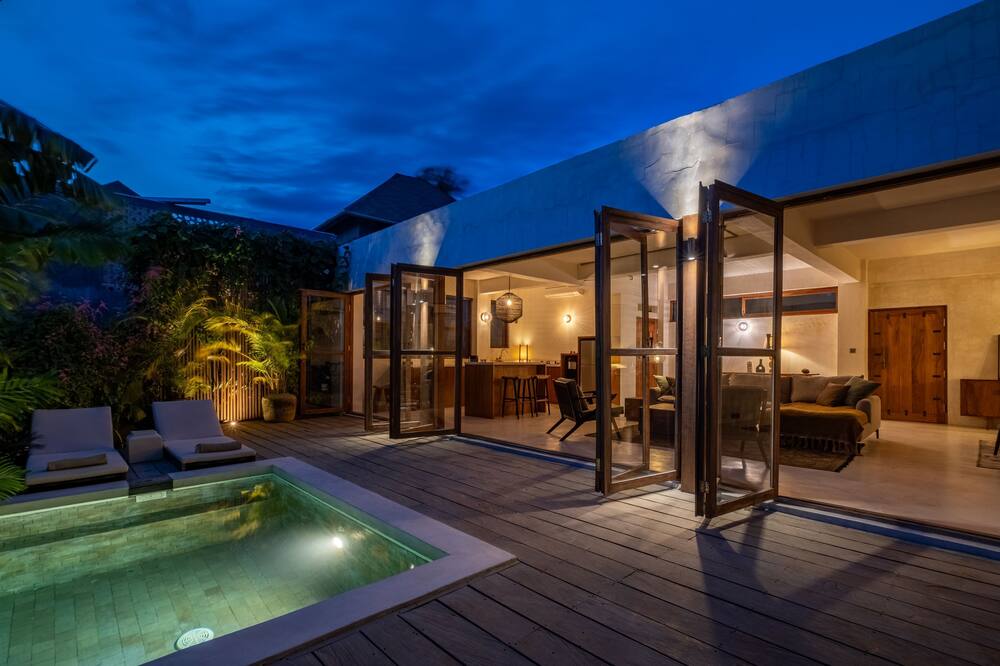 Nowhere Villa
