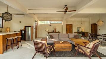 Villa, 1 Bedroom | Living room