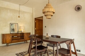 Villa, 1 chambre | Salle à manger