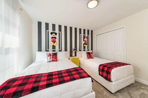 4 soverom, strykejern/-brett, reiseseng for barn og wi-fi