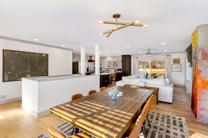 Dining - 5BR Lakehouse near Pine Knob with Jacuzzi! (Waterford Township)