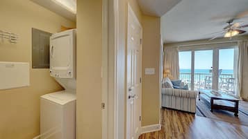 Condo, Multiple Beds (Seychelles 205 ) | Interior