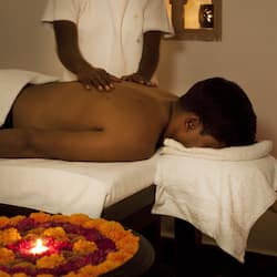 Couples treatment room(s), body treatments, aromatherapy