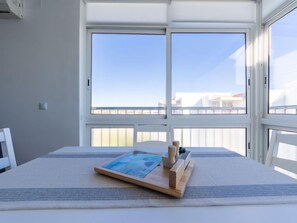 Dining - Apartment Zafiro by Interhome (Cubelles)