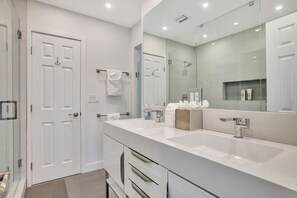 Hair dryer, towels