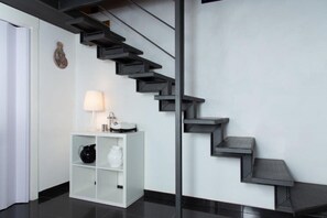 Interior - The ARTSHOP maisonette (Roma)