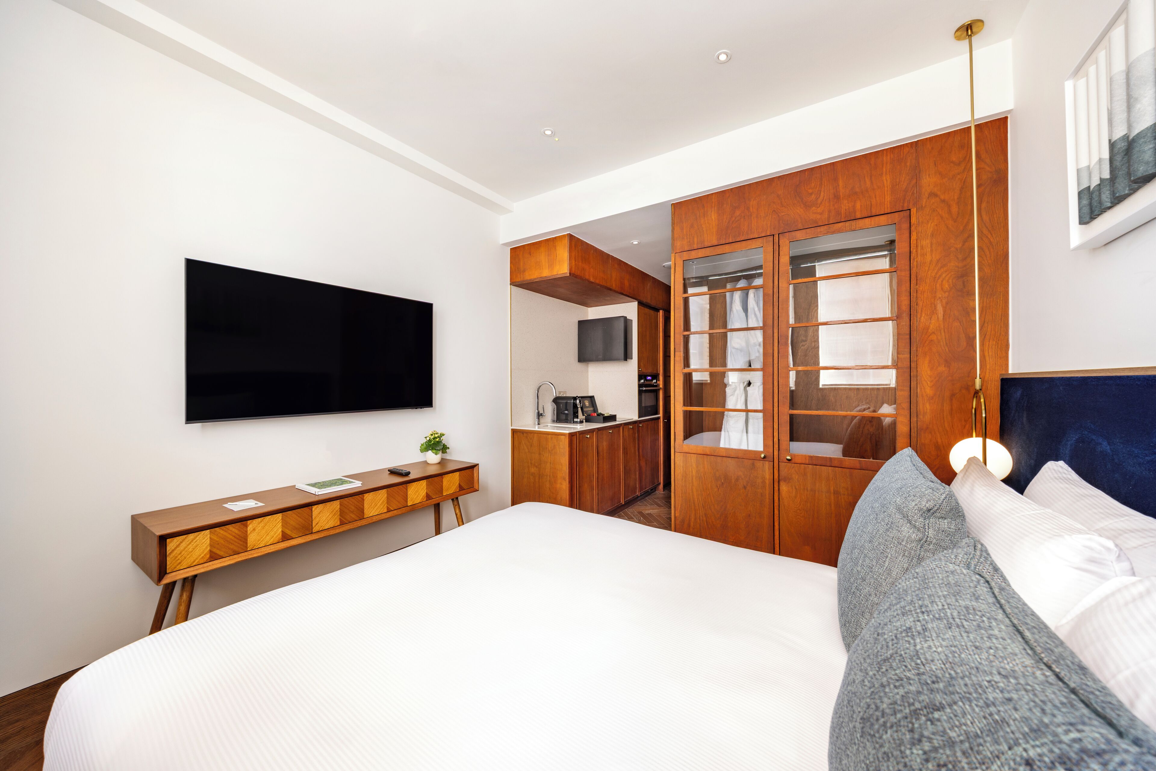 Photo - Dao by Dorsett North London