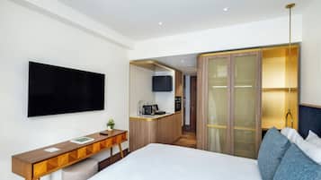 Dao Studio Courtyard | Hypo-allergenic bedding, in-room safe, iron/ironing board, free WiFi