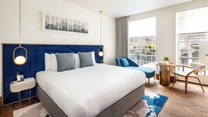 Premium Studio Courtyard | เครื่องนอนป้องกันสารก่อภูมิแพ้, ตู้นิรภัยในห้องพัก, เตารีด/โต๊ะรีดผ้า