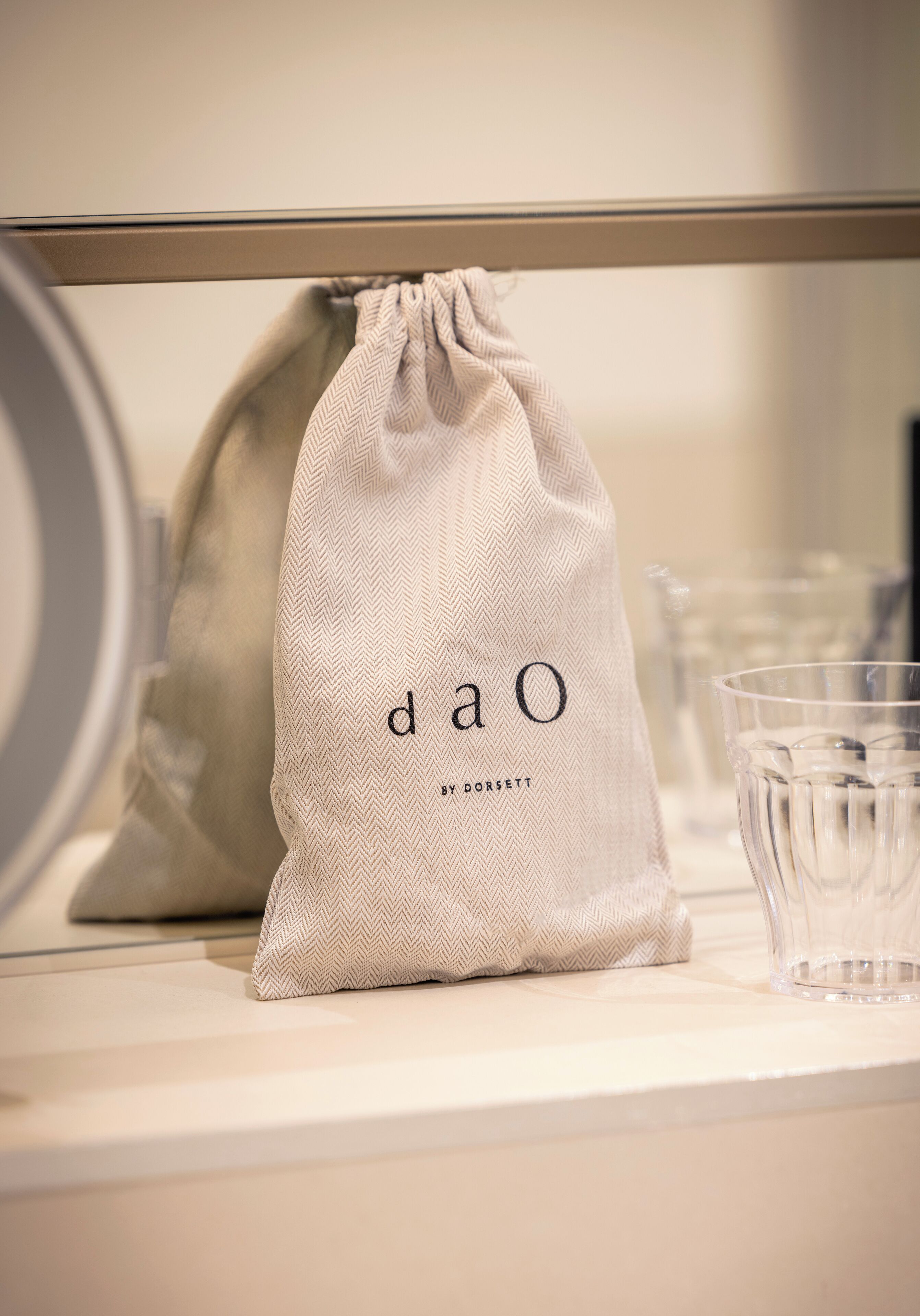Photo - Dao by Dorsett North London