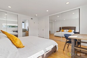 3 bedrooms, desk, iron/ironing board, WiFi - Spacious 3BR Home with Bay Views in Foster City (Foster City)