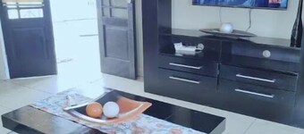 ChoosersExpress Luxury Guest Suite-No Loadshedding