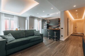 Unclassified image, 2 of 42, button - Sama Apartments – Elegance, Comfort and Sea View in the Heart of Sorrento (Sorrento)