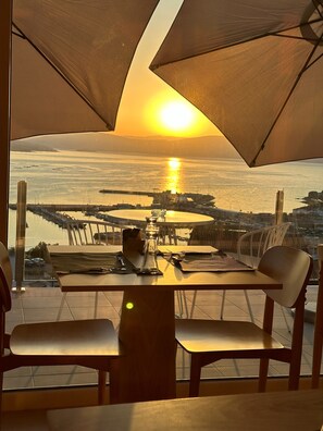 Desayuno buffet incluido todos los días