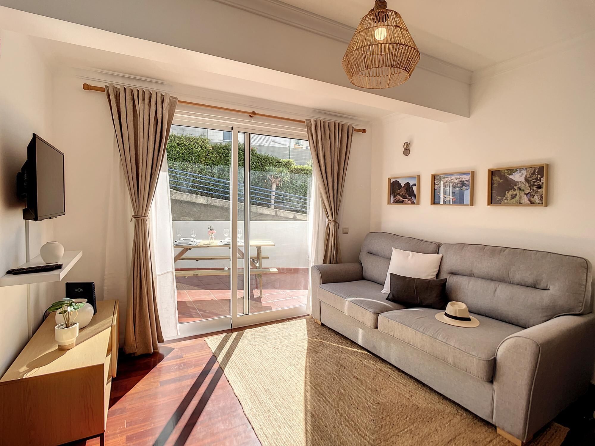 Apartment | 1 bedroom, desk