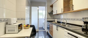 Tropical Pearl by Atlantic Holiday