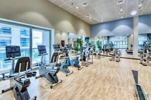 Fitness facility - Your Cozy Dubai Marina Home (Dubai)