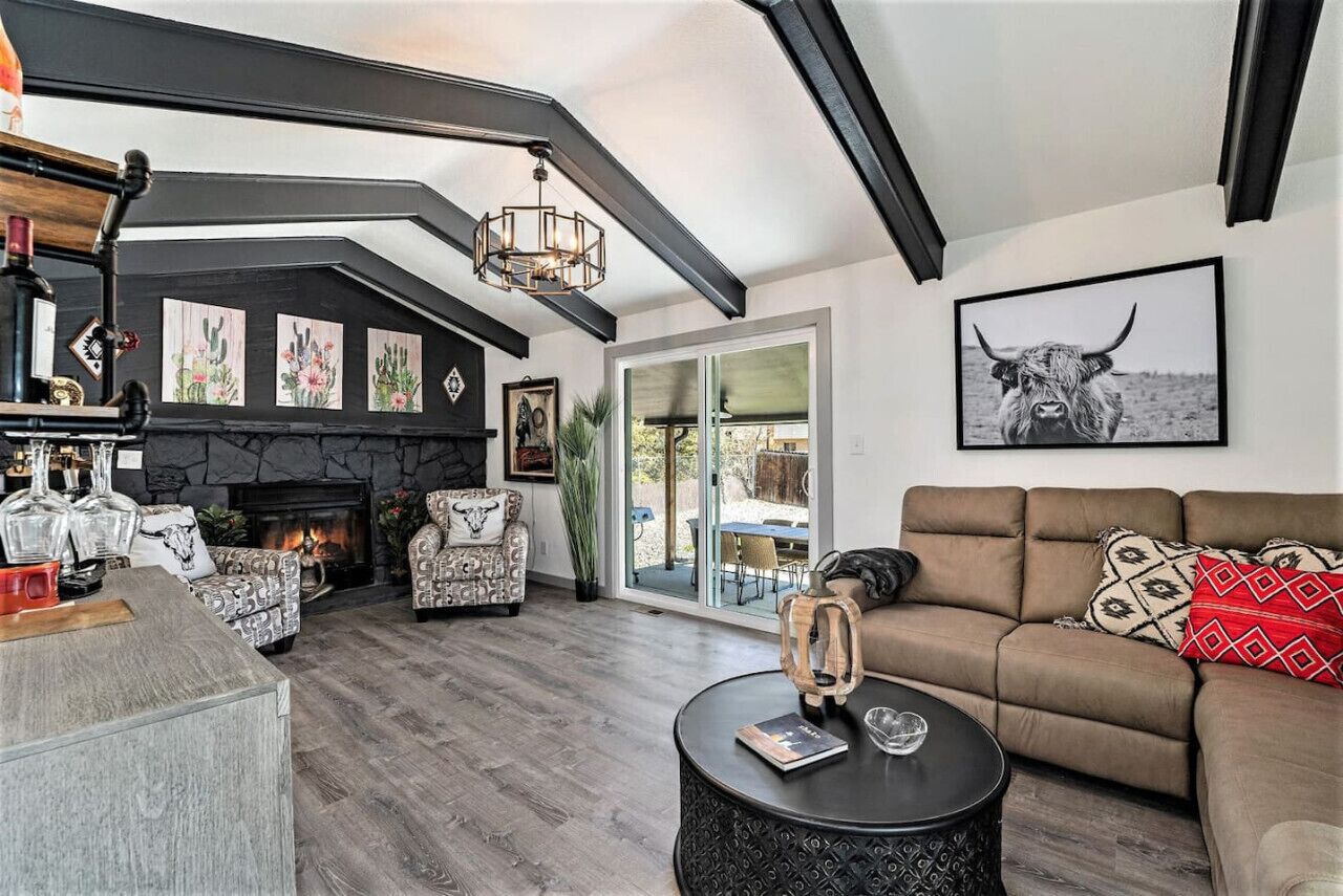 The Cozy Getaway | Grill + Patio and Spacious Yard