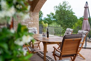 Outdoor dining - Villa Maya (Kvarner - Krk) (Krk)