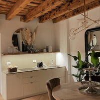 Appartamento Exclusive | Cucina privata | Frigorifero, microonde, piano cottura, bollitore elettrico
