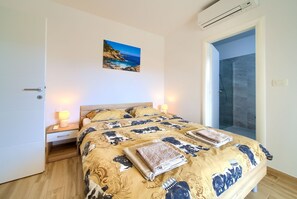 5 bedrooms, Internet - Villa Martius (Kvarner - Pinezići) (Pinezići)